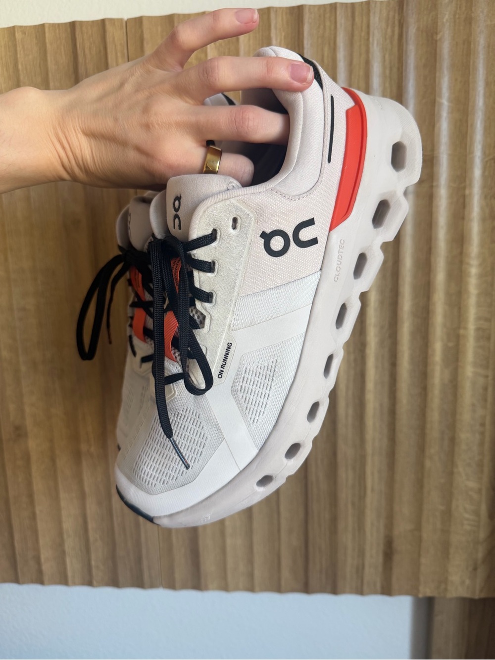 ON RUNNING Oncloud Cloudrunner 2 Running Shoe Sneakers - Picture 3 of 8